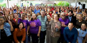 Vitória histórica: Randolfe reúne professores pioneiros e garante avanço decisivo para o magistério do Amapá