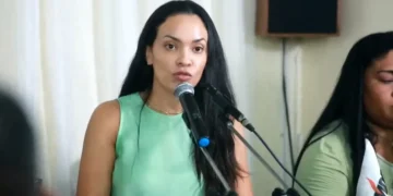 Pré-candidata ao Senado, Rayssa Furlan evita comentar investigação da PF sobre depósitos de R$ 3 milhões em conta de sua empresa de estética