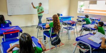 Governo do Amapá convoca mais 319 aprovados do concurso da Educação para reforçar rede estadual